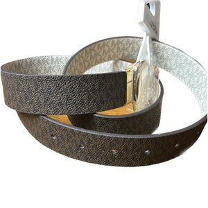 New Michael Khors Reversible Belt Size Medium